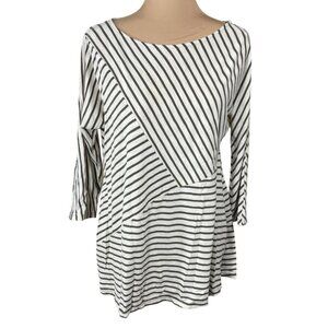 Chico's Tunic Top Arymetric Green Cream Size M Medium (1) 3/4 Sleeve
